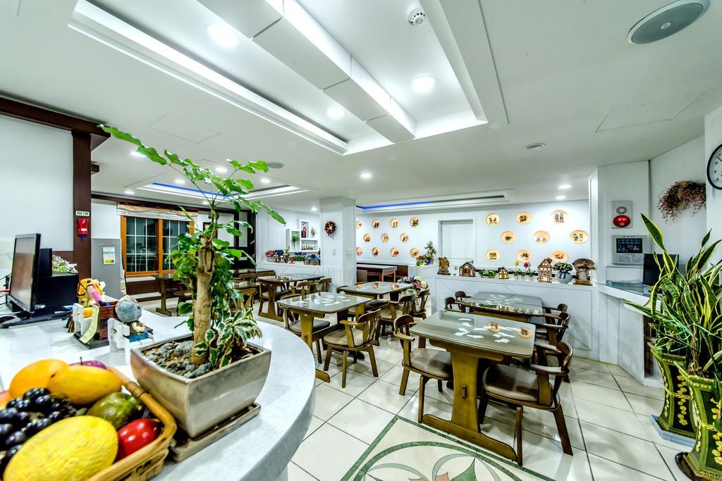 Jeju Hue Pension Согвипхо Экстерьер фото